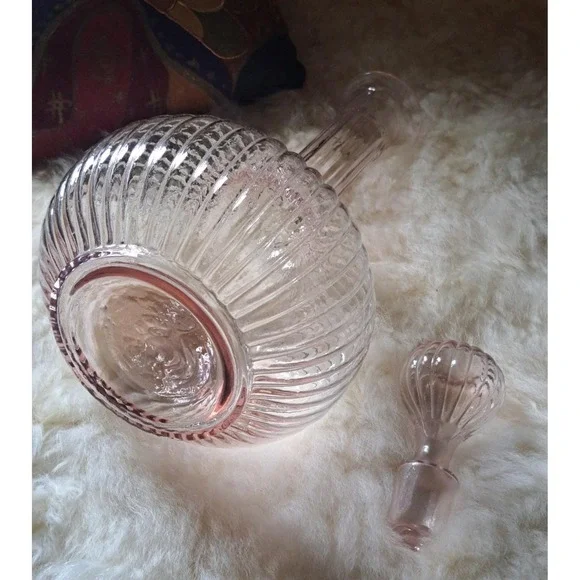 Empoli Pink Genie Bottle Decanter with Stopper - Picture 3 of 10